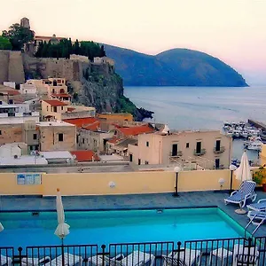 https://villa-meligunis.sicilyhotelsitaly.net